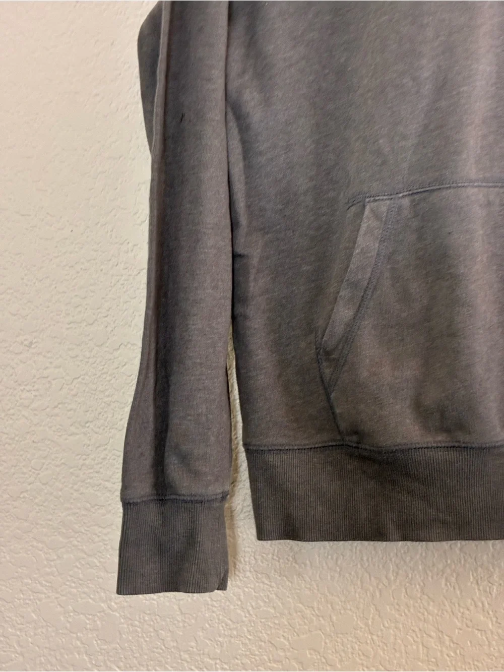 The North Face | Gray cotton blend kangaroo pocket hoodie sweatshirt men’s small